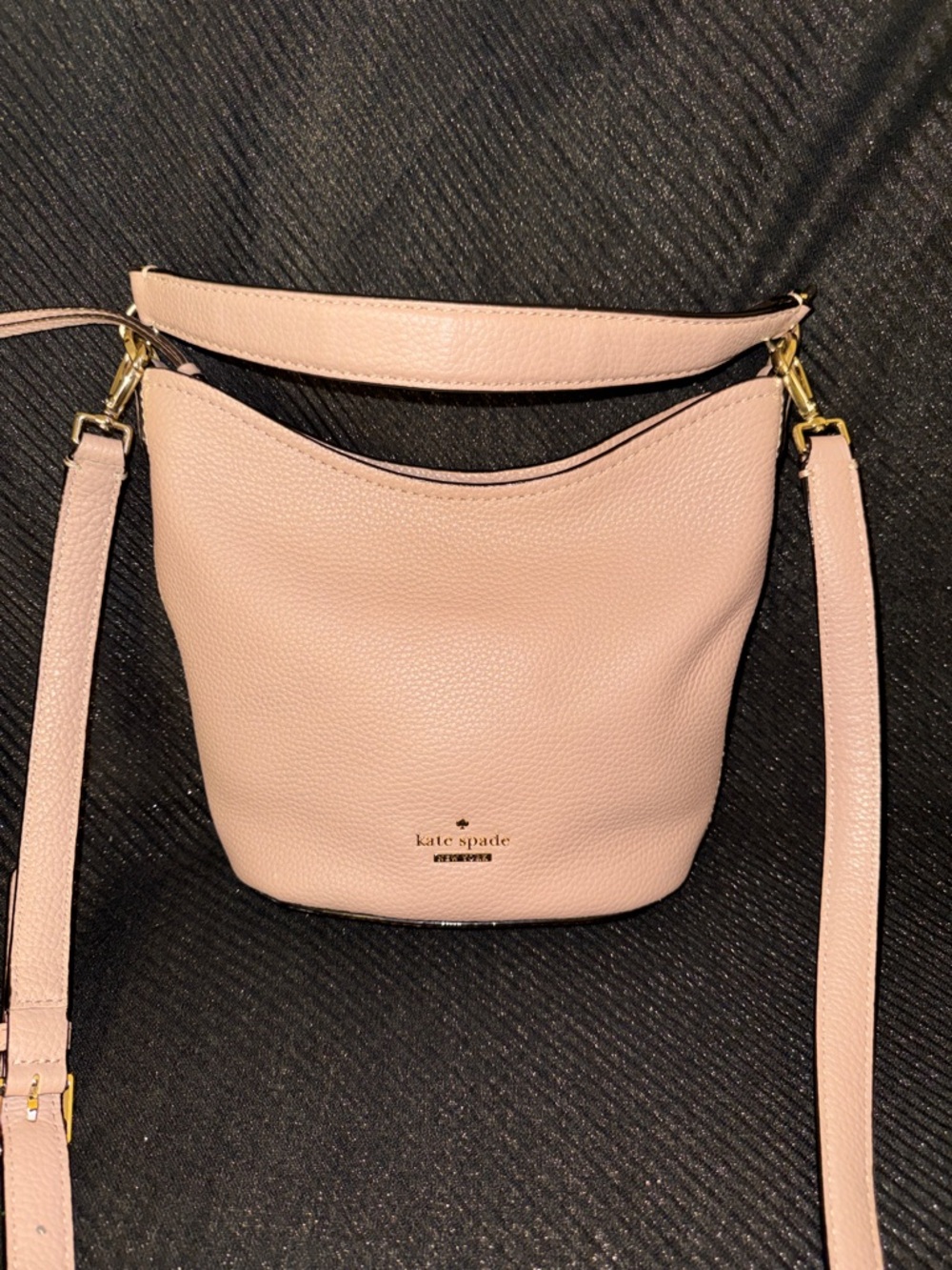 Kate Spade Pebbled Leather Blush Pink Crossbody Bucket Bag